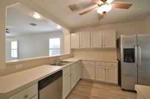 23307 Leafstone Ln, Spring, TX 77373 - photo 9