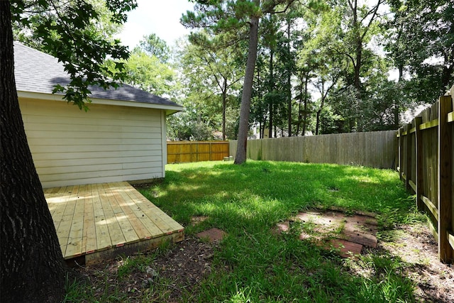 105 N Hollylaurel Cir, The Woodlands, TX 77382 - fenced backyard with a deck