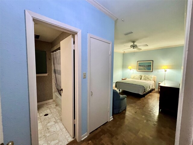 5610 Woodway Dr, Houston, TX 77056 - bedroom with crown molding and ceiling fan