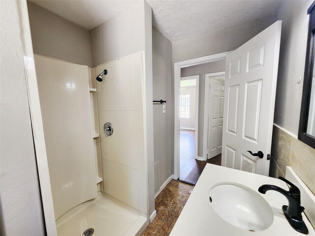 5535 Elmlawn Dr, Houston, TX 77033 - photo 22