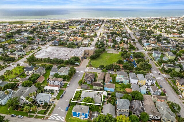 607 11th St, Galveston, TX 77550 - view of property location with nearby suburban area, property boundaries highlighted, and a large body of water