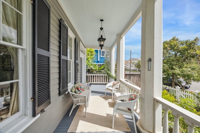 607 11th St, Galveston, TX 77550 - view of covered porch