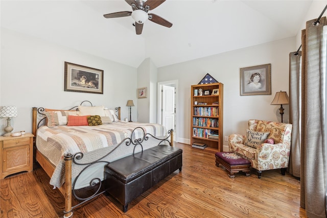 234 Knox St, Houston, TX 77007 - bedroom with lofted ceiling, light wood-style floors, and a ceiling fan
