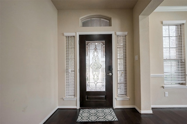 4310 Tilbury Trl, Richmond, TX 77407 - foyer entrance featuring wood finished floors and crown molding