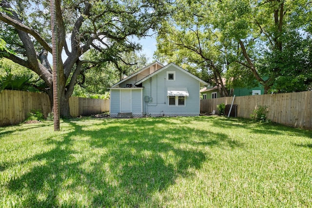 317 11th Ave N, Texas City, TX 77590 - view of fenced backyard
