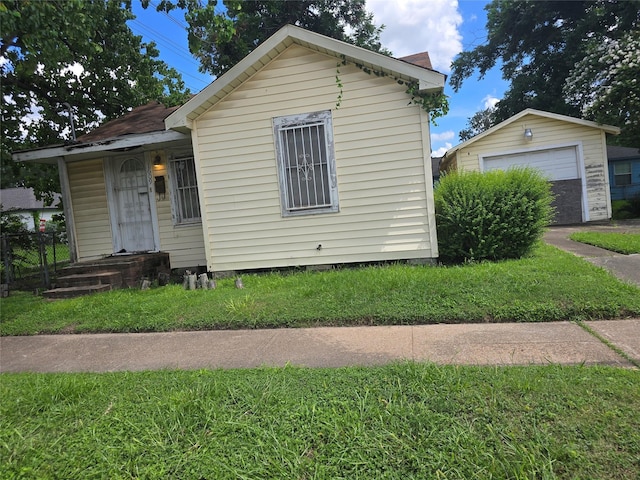 1609 Cavalcade St, Houston, TX 77009 - photo 1