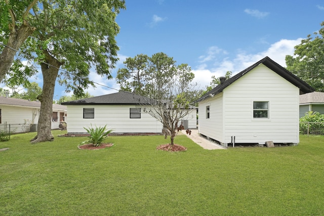 13915 Nitida St, Houston, TX 77045 - back of property
