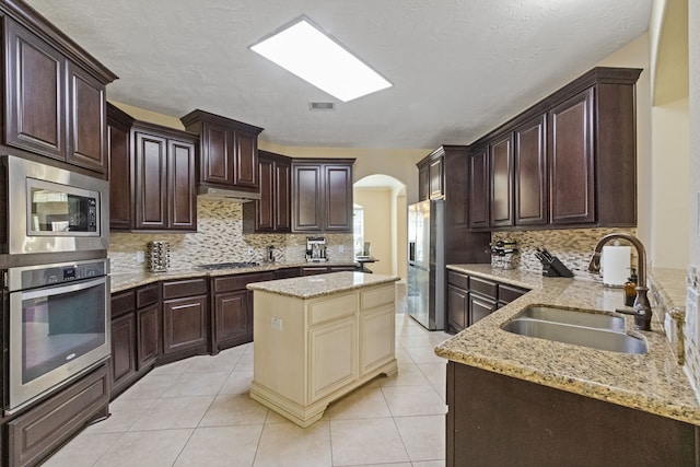 18407 Crooked Oak Way, Spring, TX 77379 - photo 15