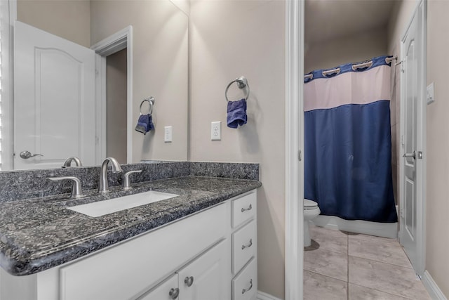 5434 Lockwood Bend Ln, Sugar Land, TX 77479 - bathroom with toilet and vanity
