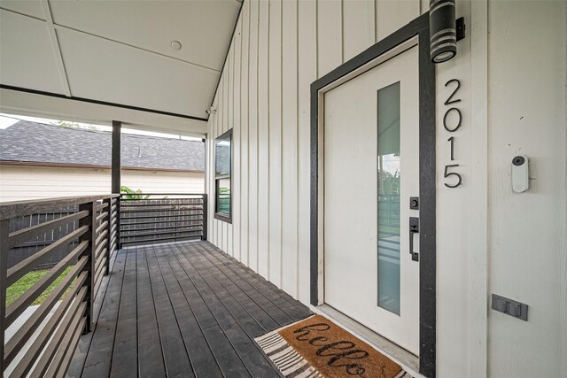 2015 Creston Dr, Houston, TX 77026 - view of wooden porch