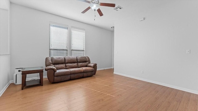 110 Enfield Ct, Huntsville, TX 77320 - photo 5