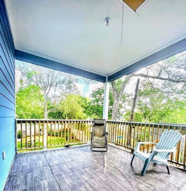 3011 Layne St, La Porte, TX 77571 - photo 8