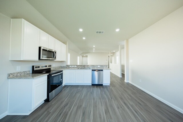 8114 Vanilla Orchid Dr, Houston, TX 77016 - photo 6