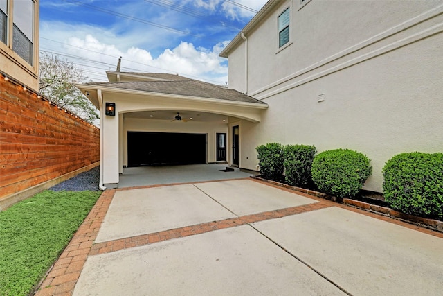 4004 Childress St, Houston, TX 77005 - garage with concrete driveway
