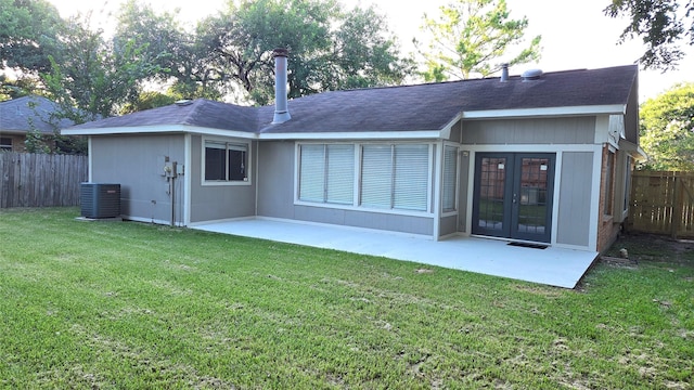 3018 Sherborne St, Pearland, TX 77584 - rear view of house featuring french doors, a patio area, and a fenced backyard