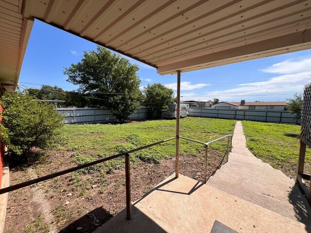 111 N Wilhelm Ave, Stinnett, TX 79083 - photo 9