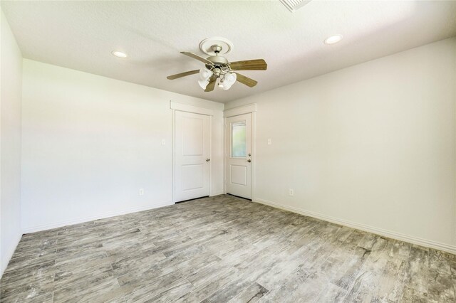 37 Wildwood Lake Dr, Huntsville, TX 77340 - photo 21