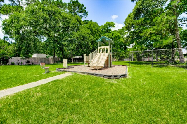 37 Wildwood Lake Dr, Huntsville, TX 77340 - photo 36