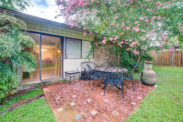 6802 Loch Langham Dr, Houston, TX 77084