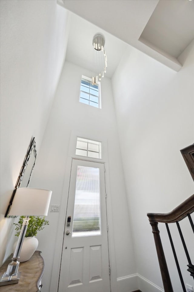 3410 Timbergrove Heights St, Houston, TX 77008 - entrance foyer with a chandelier and a high ceiling