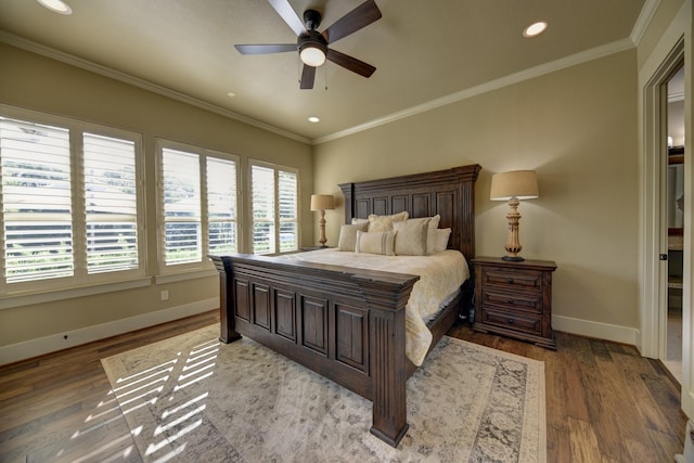 39577 Mesquite Dr, Hempstead, TX 77445 - bedroom featuring ornamental molding, light wood-style flooring, recessed lighting, and a ceiling fan