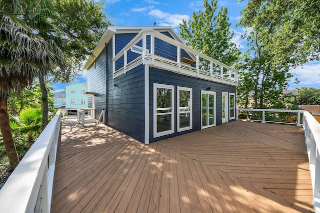 300 Narcissus Rd, Clear Lake Shores, TX 77565 - view of wooden terrace