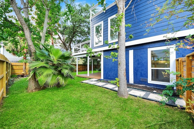300 Narcissus Rd, Clear Lake Shores, TX 77565 - view of fenced backyard