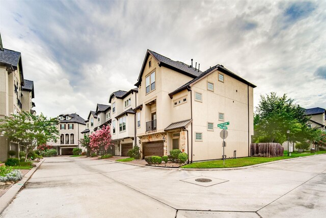 2710 Shadybrook Meadow Dr, Houston, TX 77080 - photo 2