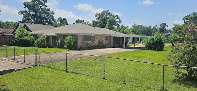 702 Mcdaniel St, Houston, TX 77022 - view of front of property featuring concrete driveway and brick siding