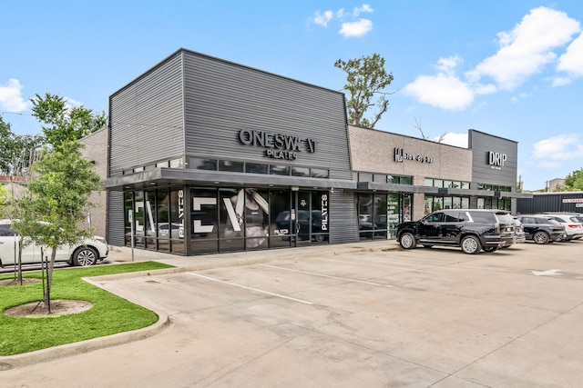 2609 Bevis St, Houston, TX 77008