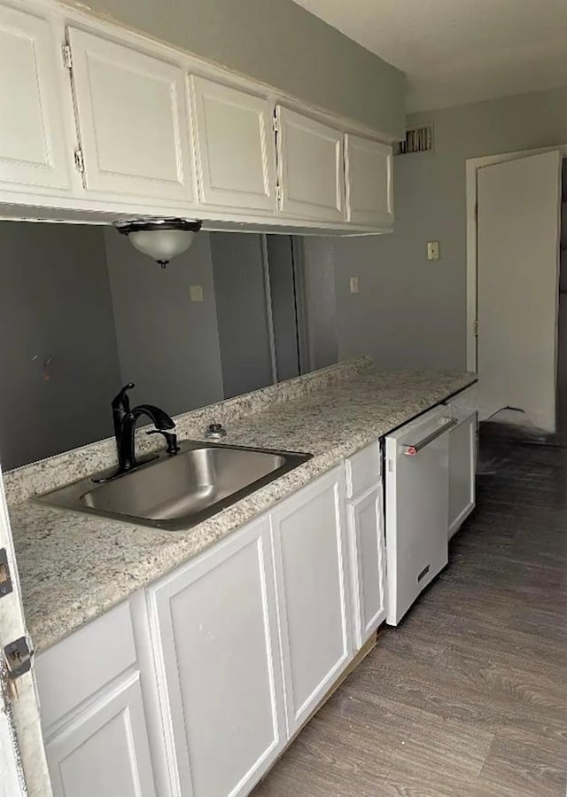 312 Rice St, Angleton, TX 77515 - photo 7