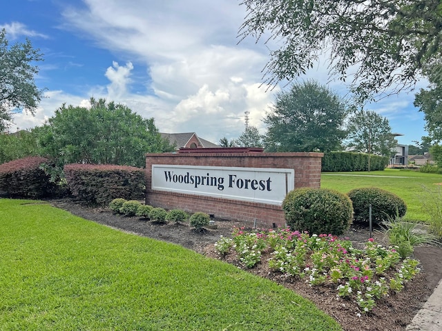 4706 Woodsend Ln, Kingwood, TX 77345 - photo 3