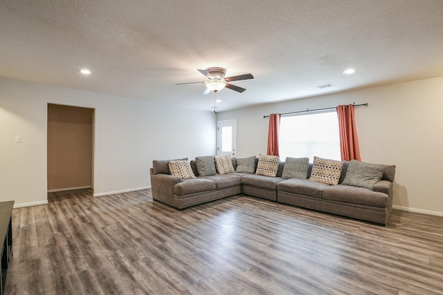 4854 Fair Oak Dale Ln, Humble, TX 77346 - photo 4