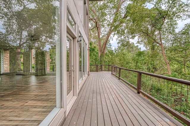 6628 Bayou Glen Rd Unit 6628, Houston, TX 77057 - view of wooden terrace