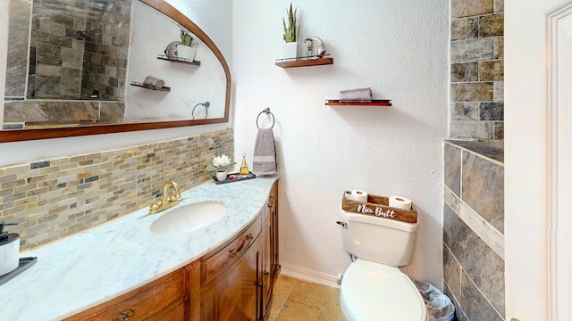 110 Four Master Rd, Freeport, TX 77541 - bathroom with tasteful backsplash and vanity