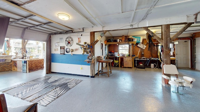110 Four Master Rd, Freeport, TX 77541 - miscellaneous room featuring a workshop area