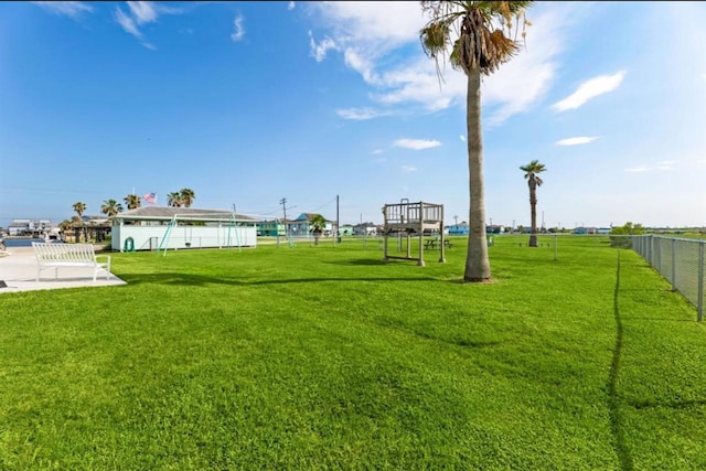 110 Four Master Rd, Freeport, TX 77541 - view of yard