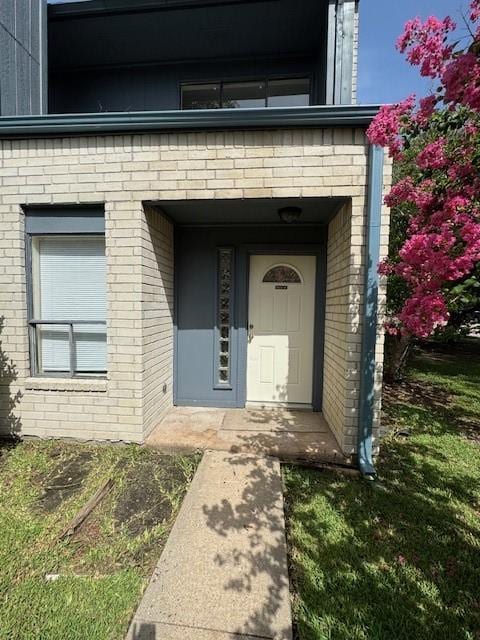 9001 Imogene St Unit A, Houston, TX 77036 - view of exterior entry with brick siding