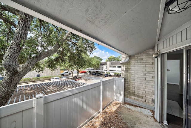 10837 Braes Bend Dr, Houston, TX 77071 - view of balcony