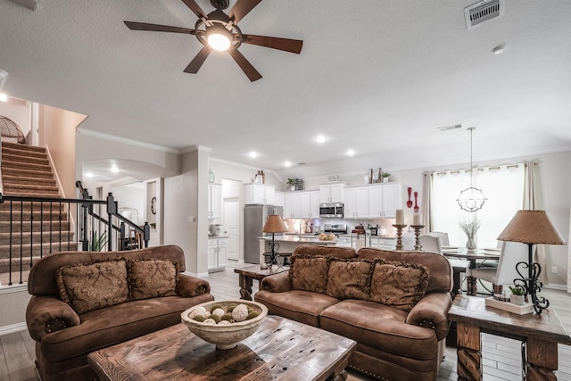9106 Justin Way, Mont Belvieu, TX 77523