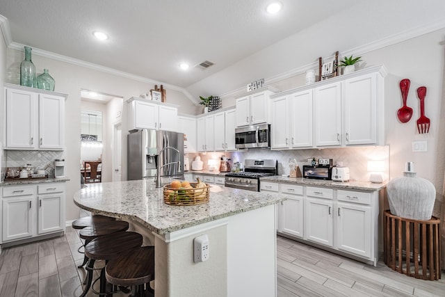 9106 Justin Way, Mont Belvieu, TX 77523