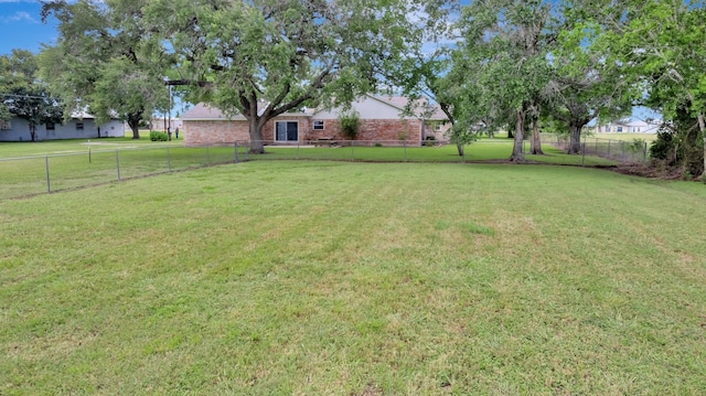 1121 S Wells St, Edna, TX 77957 - photo 10