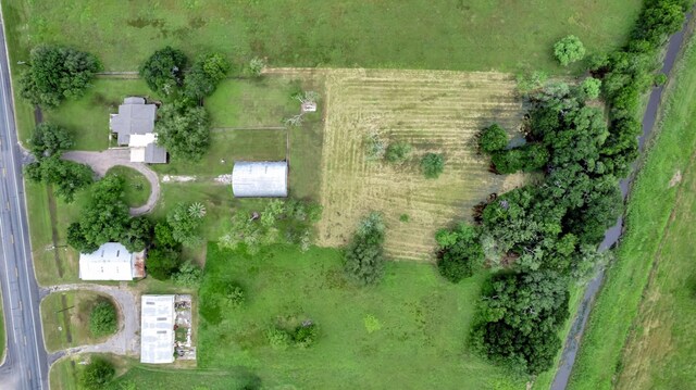 1121 S Wells St, Edna, TX 77957 - photo 13