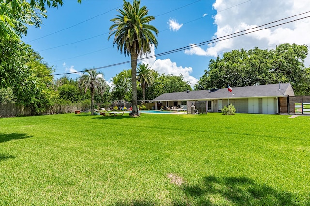 1208 15th Ave N, Texas City, TX 77590 - view of yard