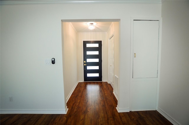 154 Wood Manor Ln, Sour Lake, TX 77659 - entryway with wood finished floors and crown molding