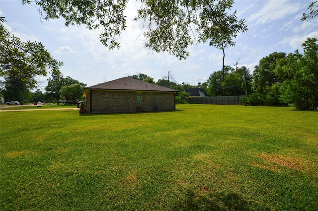 154 Wood Manor Ln, Sour Lake, TX 77659 - view of yard