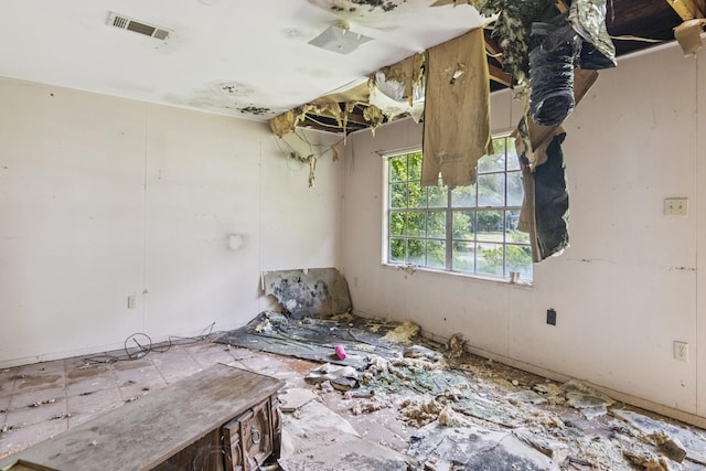 907 Linia Alfred St, Cleveland, TX 77327 - view of empty room