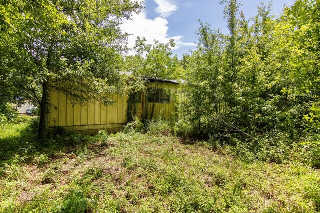 907 Linia Alfred St, Cleveland, TX 77327 - view of yard