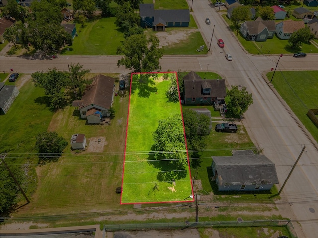1026 W 4th St, Freeport, TX 77541 - photo 6