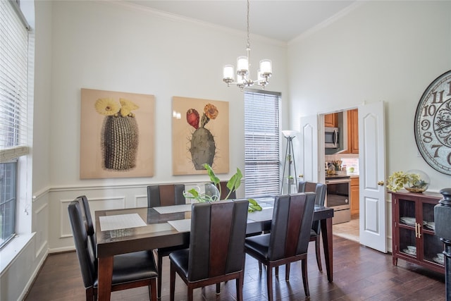 9434 Barretts Glen Ct, Houston, TX 77065 - dining space featuring a chandelier, dark wood-type flooring, ornamental molding, plenty of natural light, and a high ceiling